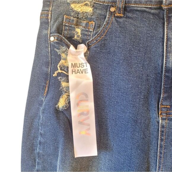 Tinseltown Medium Wash Hi-Rise Loose Distressed Jeans NWT - Picture 5 of 6